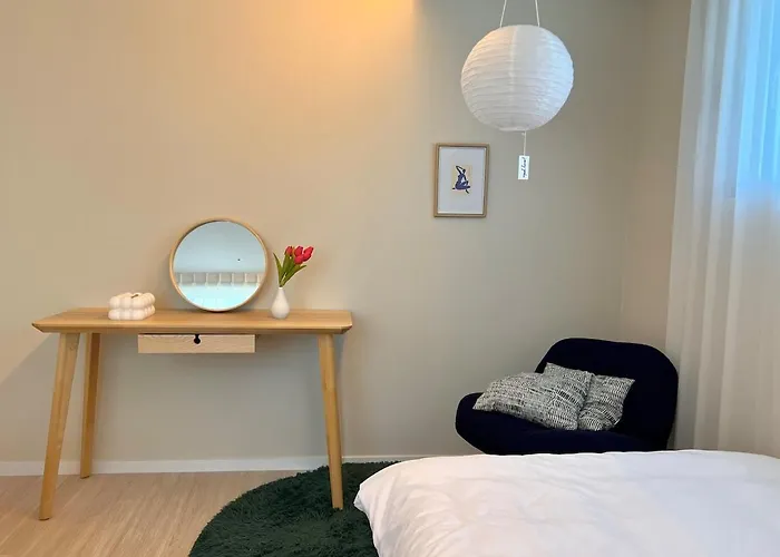 303 Newly Opened Yeonnam 5 Minutes, From Hongdae, Airport Bus Yeonhui, Private 4 Person Wooden White And Cozy アパート *